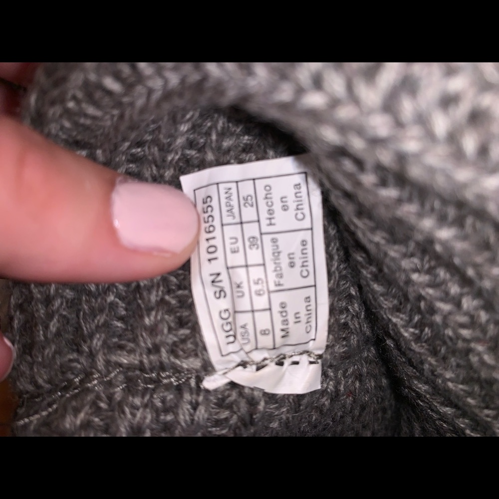 Ugg Classic Cardy II Knit Boot - Picture 7 of 7